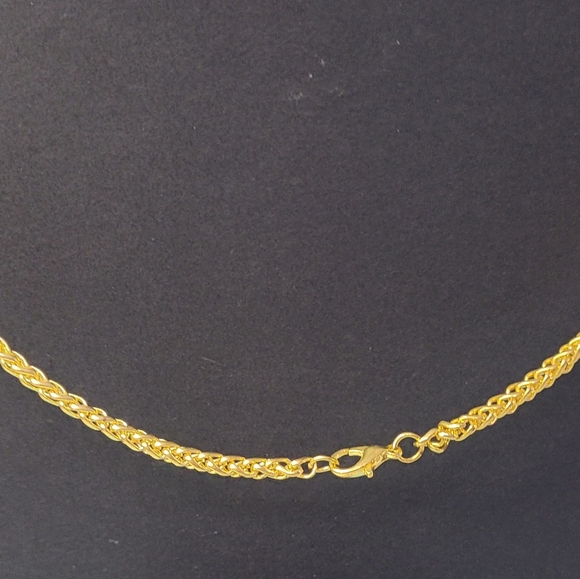 Crucifixion Cross Necklace Goldtone - Picture 6 of 7